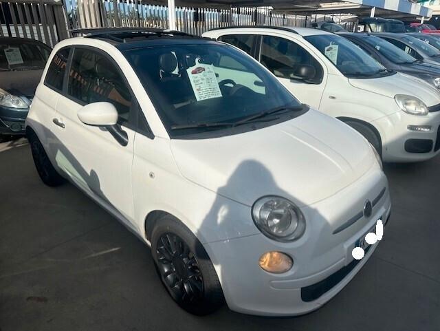 FIAT 500 TETTO APRIBILE E PANORAMICO 10/2011