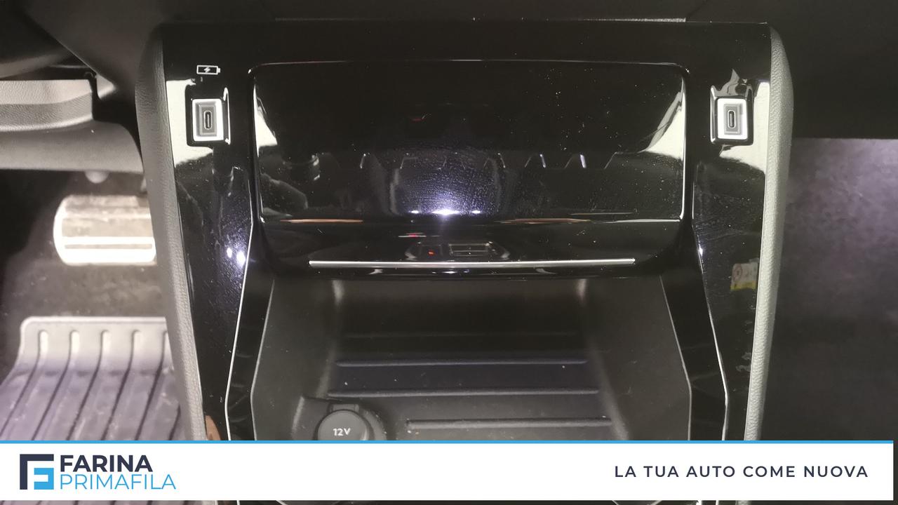 PEUGEOT 2008 II 2023 - 2008 1.2 hybrid GT 145cv e-dcs6