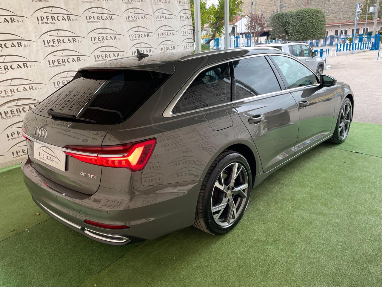 Audi A6 Avant 40 2.0 TDI quattro ultra S tronic Business Sport