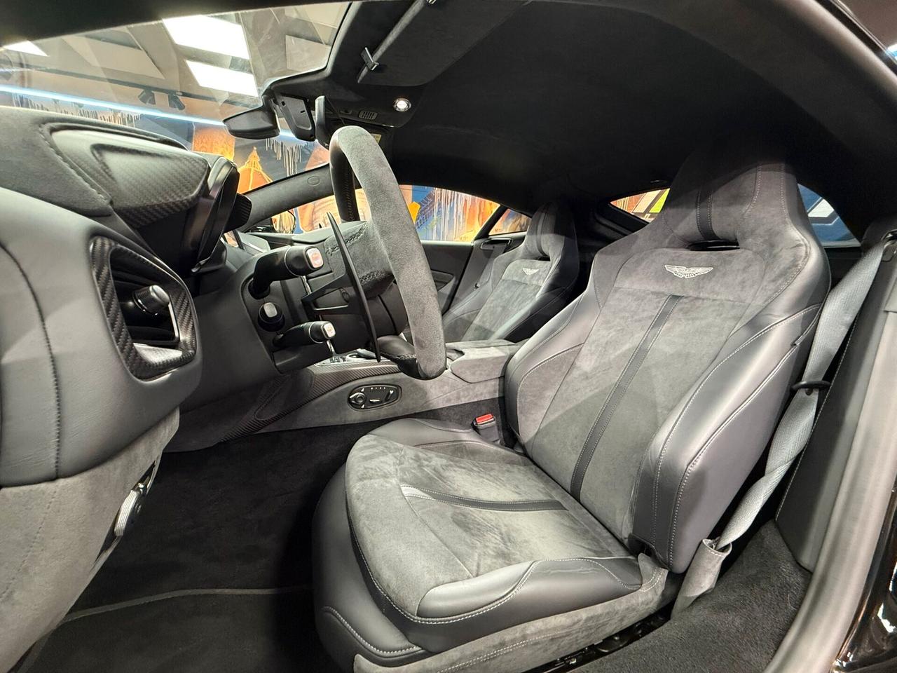 Aston Martin Vantage F1 Edition Coupé (030)