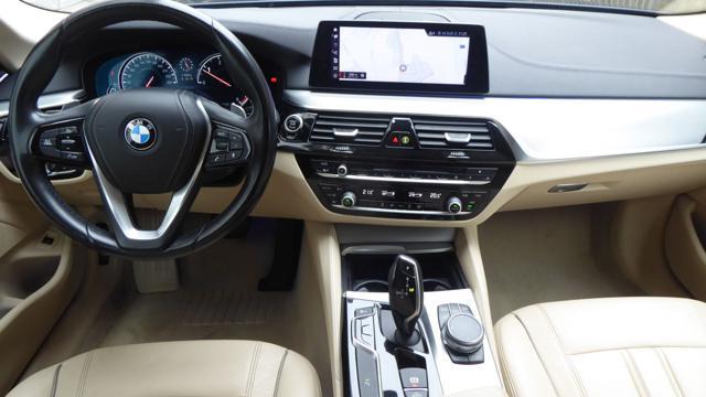 BMW 520 d xDrive Touring Luxury