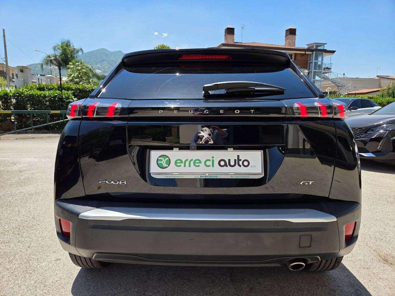 Peugeot 2008 BlueHDi 130 S&S EAT8 GT