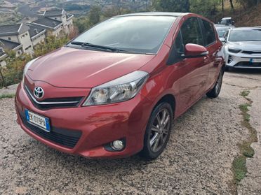 Toyota Yaris 1.3 5 porte Lounge