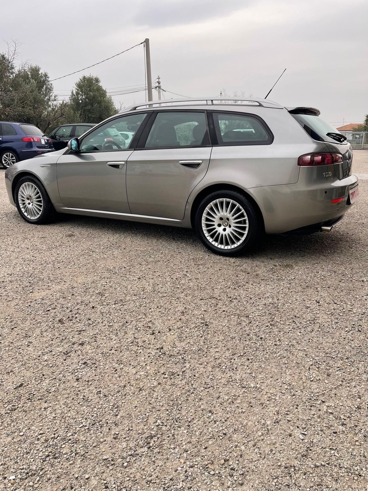 Alfa Romeo 159- AUTOMATICA-PERMUTO