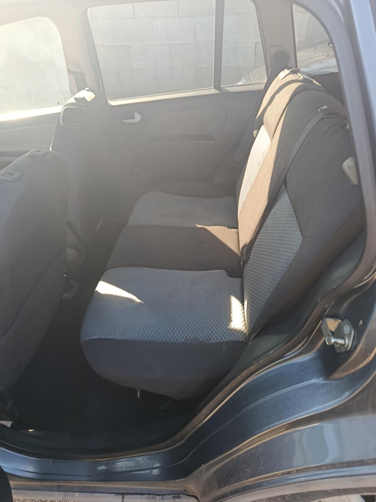 Ford Fusion 1.4 TDCi 5p. Collection