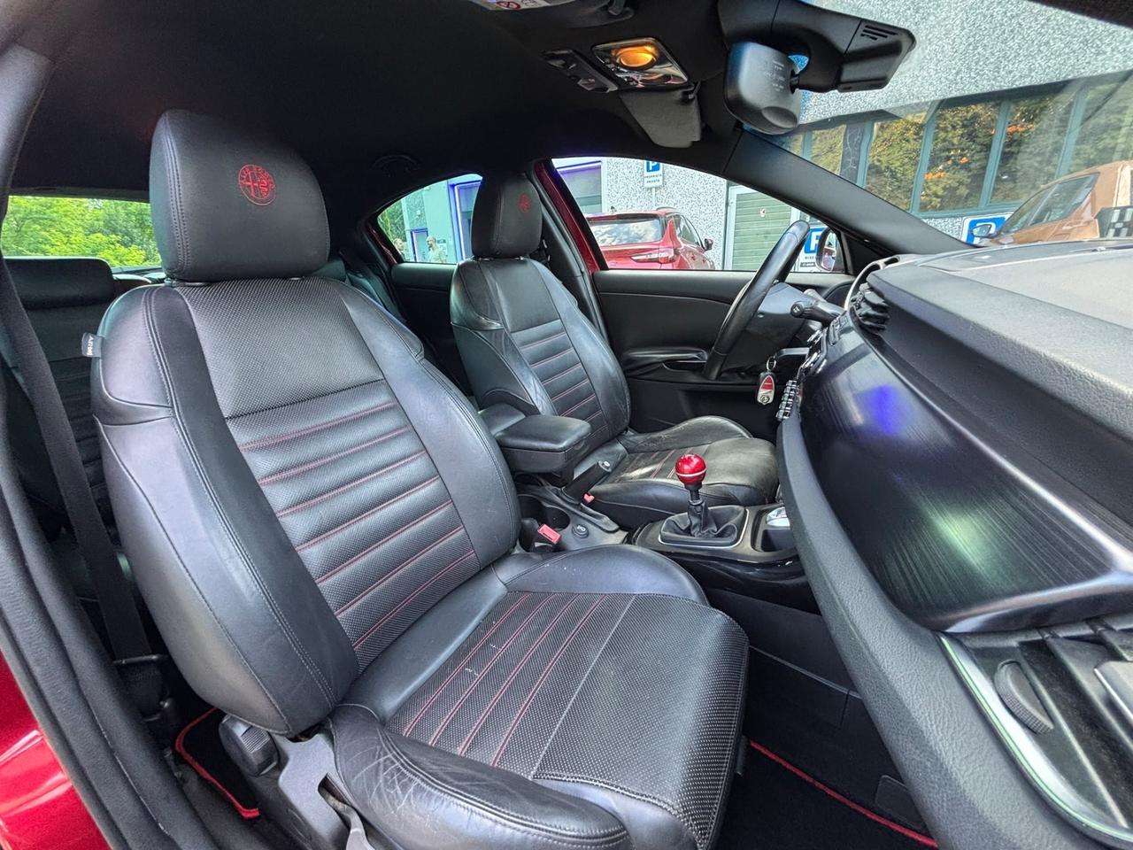 Alfa Romeo Giulietta 1.6 JTDm-2 105 CV Distinctive