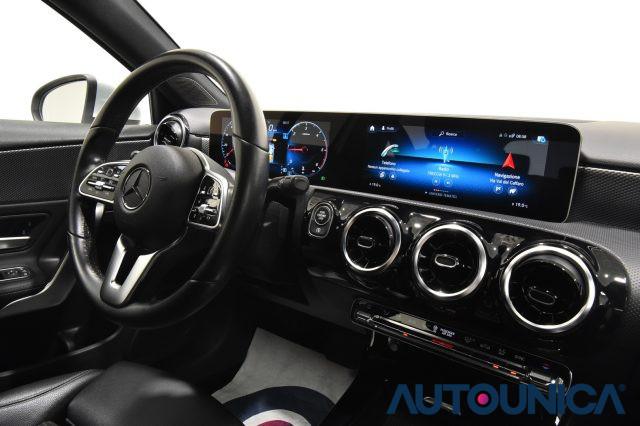 MERCEDES-BENZ A 180 D AUTOMATICA SPORT NAVI LED COCKPIT