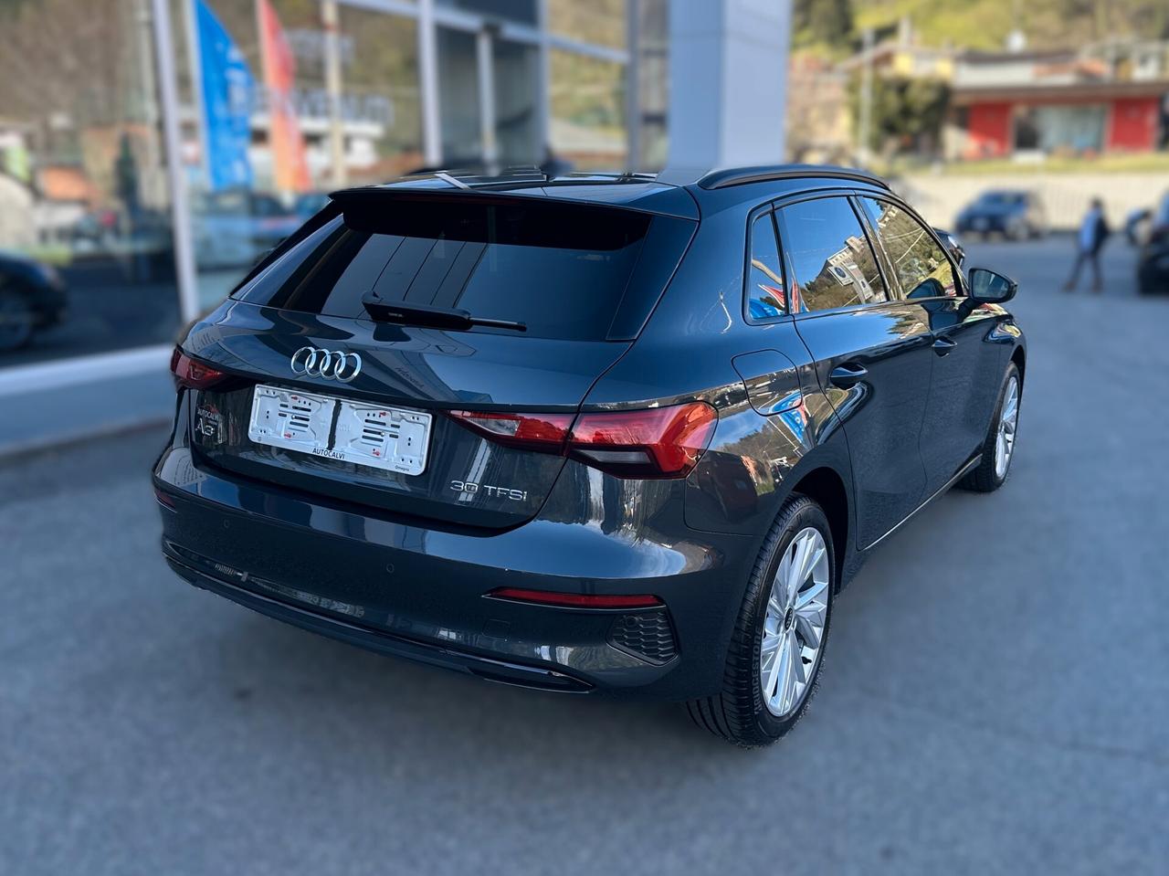 Audi A3 Sportback 30 TFSI Business Advanced