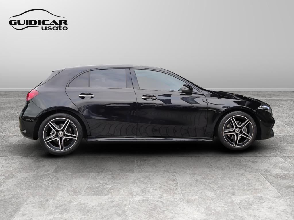 Mercedes-Benz Classe A - W177 2023 - A 180 d AMG Line Advanced Plus auto