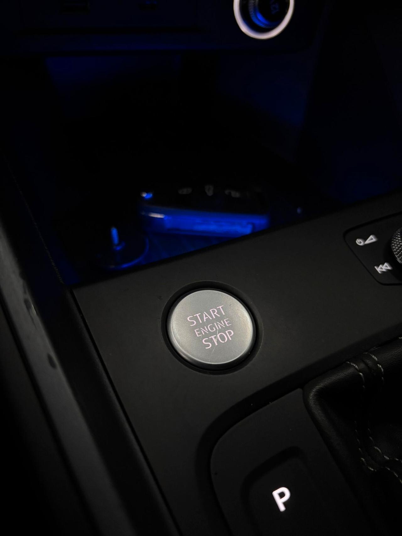 Audi A1 SPB 40 TFSI S tronic line edition 2.0 200cv