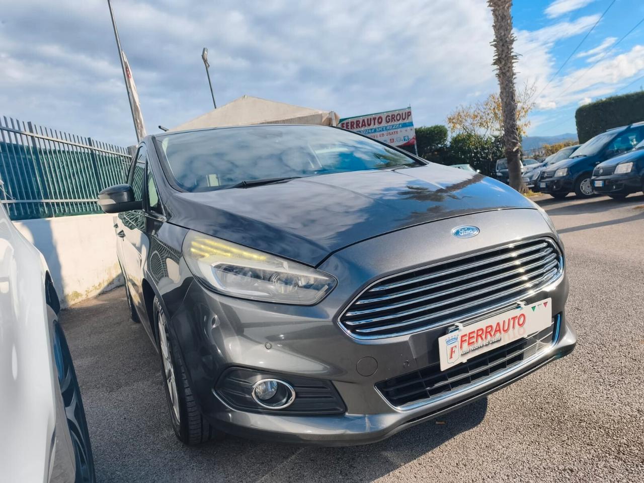 Ford S-Max 2.0 TDCi 150CV Start&Stop Powershift Titanium Business