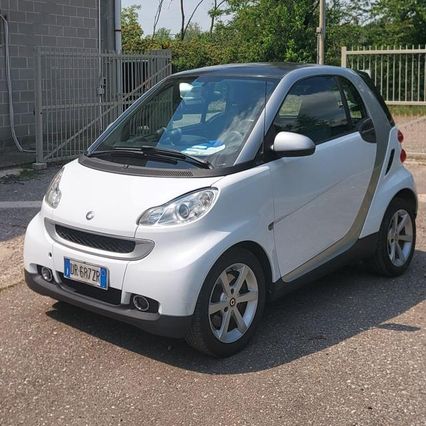SMART ForTwo 1000 52 kW coupé pulse