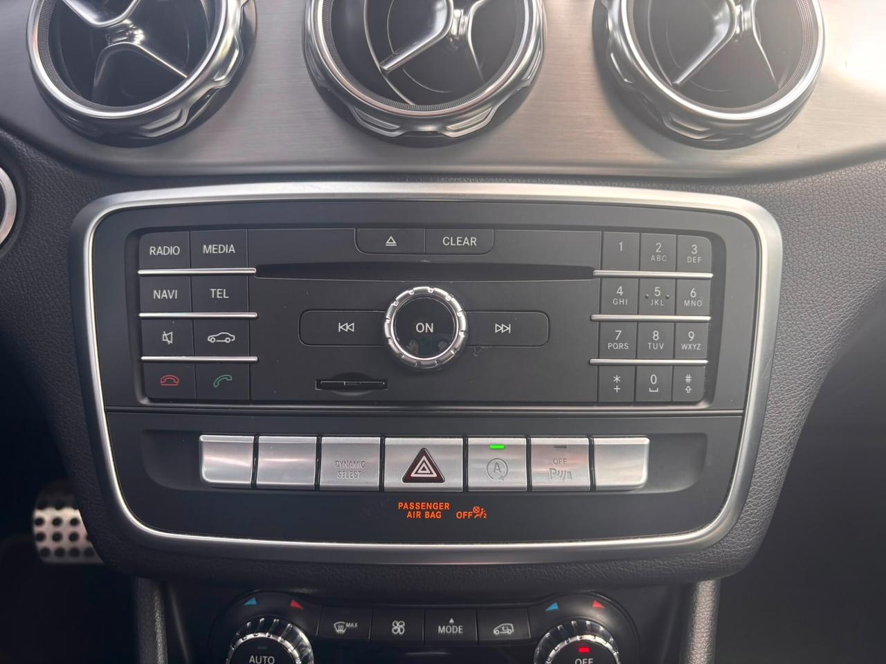 Mercedes-benz GLA 200 d Automatic Premium
