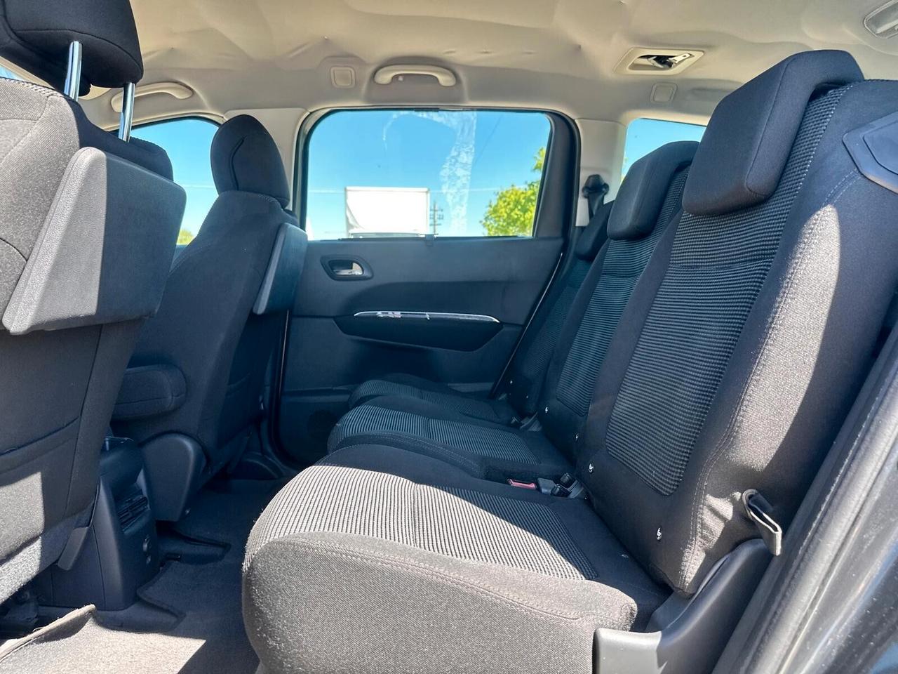 Peugeot 5008 1.6 HDi 112CV Tecno