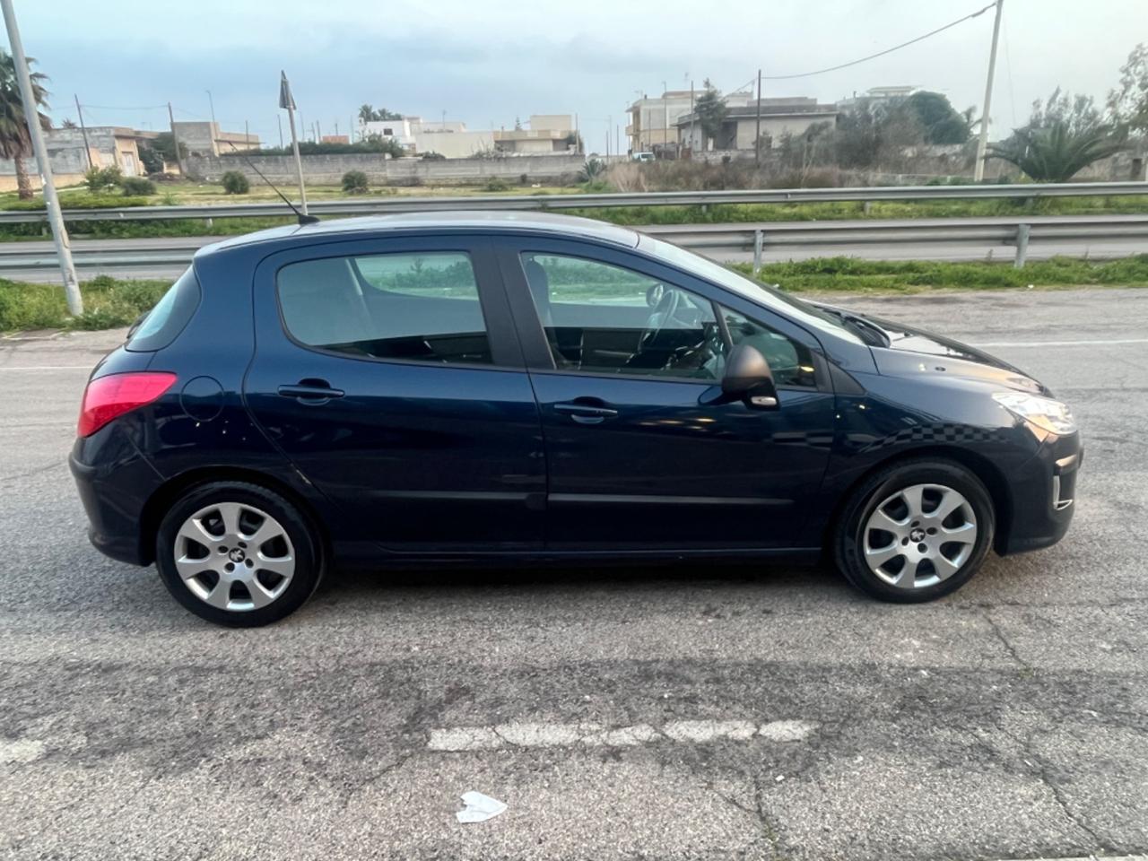 Peugeot 308 1.6 HDi 5p. Tecno Unipro 2010