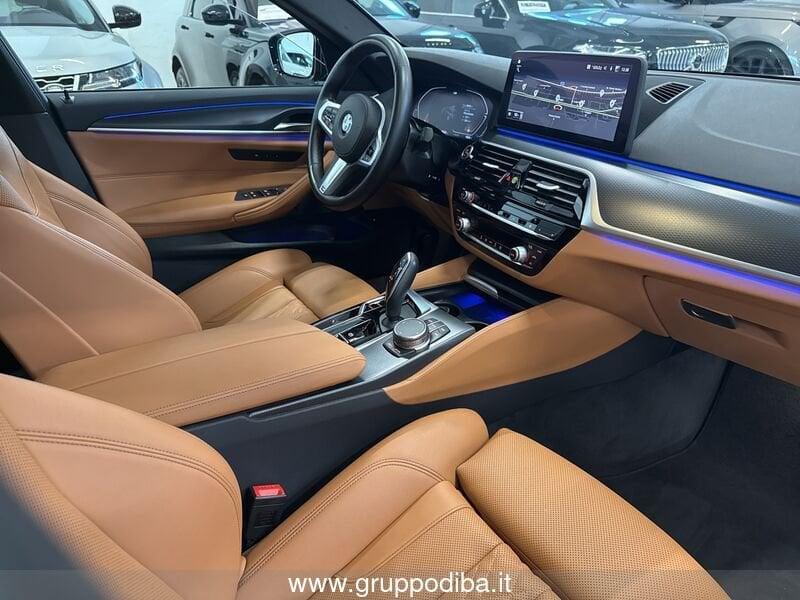 BMW Serie 5 Touring Serie 5 G31 2020 Touring LCI D 530d Touring mhev 48V Luxury auto