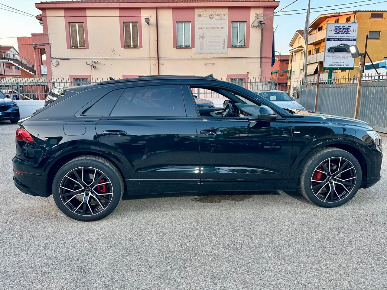 AUDI Q8 S-LINE QUATTRO 286 CV