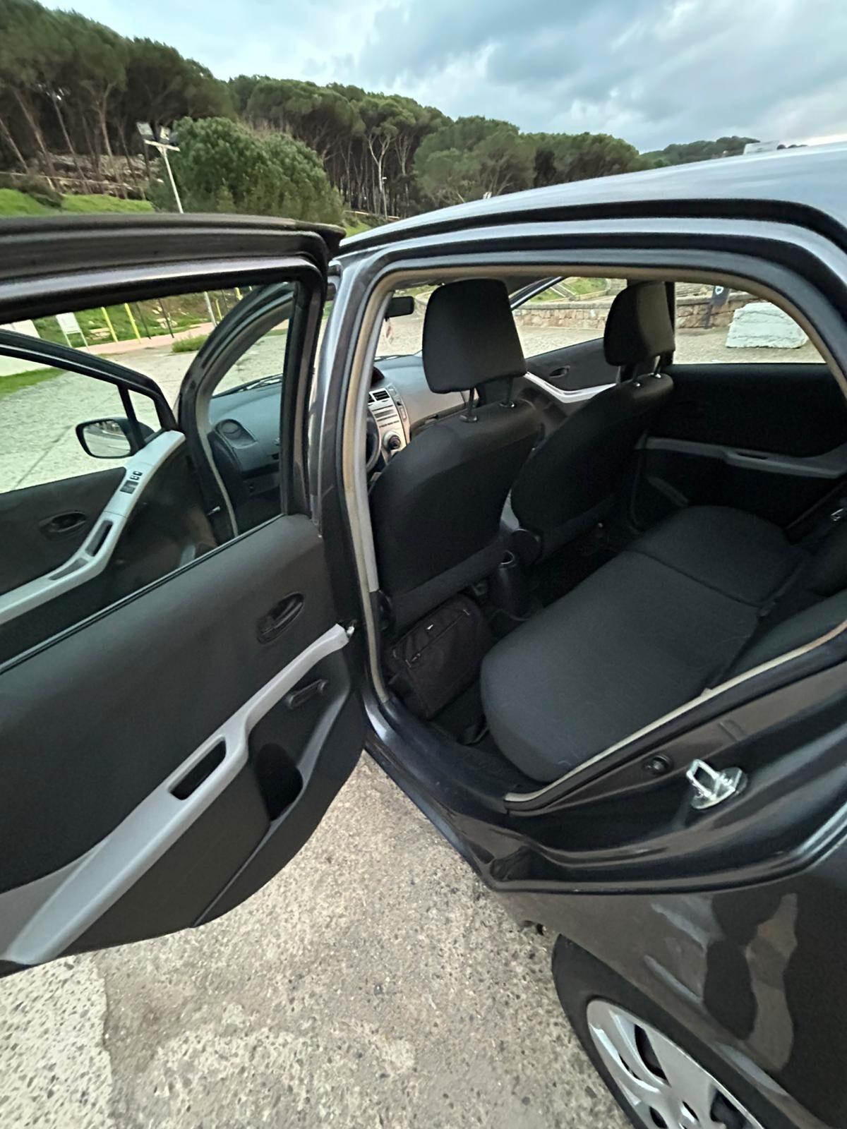 Toyota Yaris 1.0 tua a partire da 85€ al mese