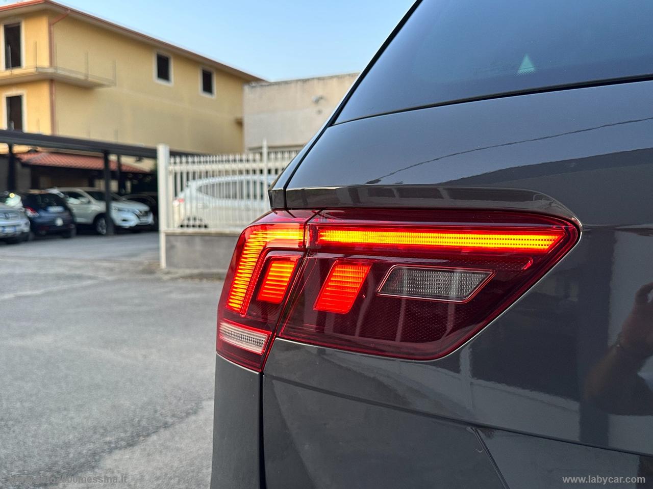 VOLKSWAGEN Tiguan 2.0 TDI 150CV SCR DSG R-Line