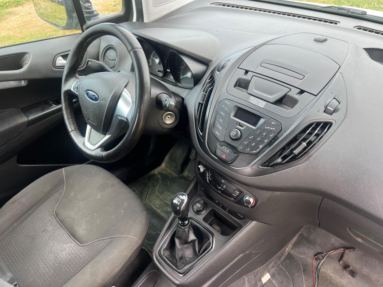 Ford Transit Courier 1.5 TDCi 75CV Van Entry