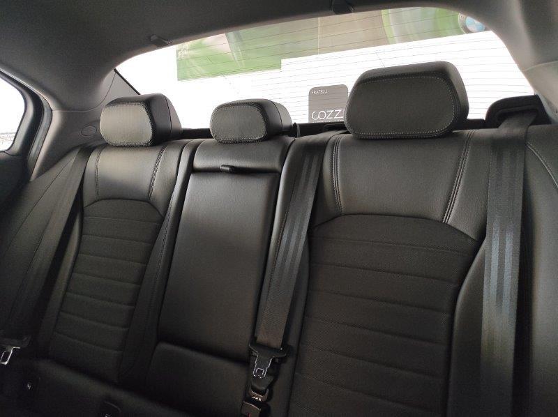 ALFA ROMEO Giulia (2016) - Giulia 2.2 Turbodiesel 160 CV AT8 Sprint