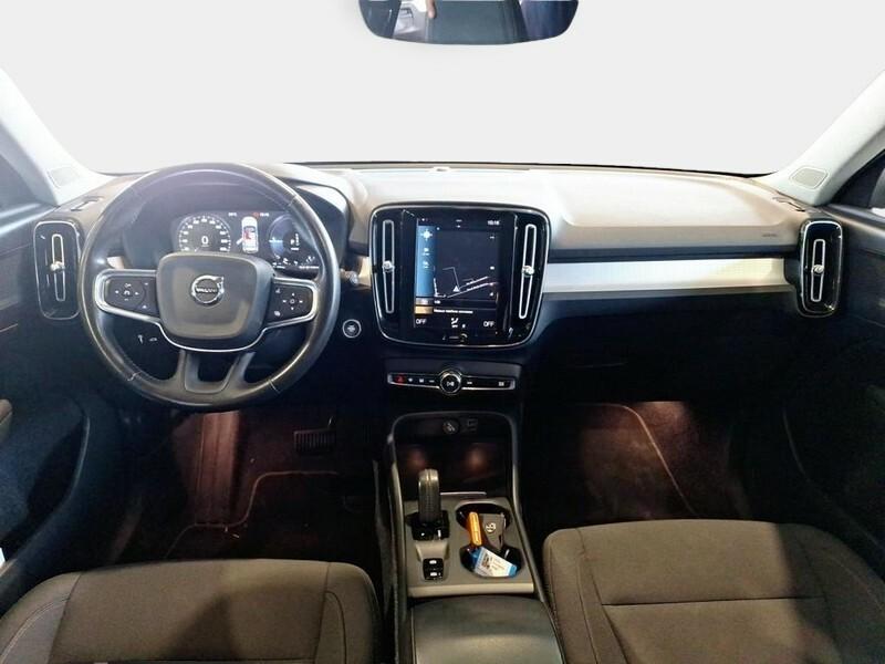 VOLVO XC40 T5 Plug-in Hybrid auto Recharge Inscription Expression
