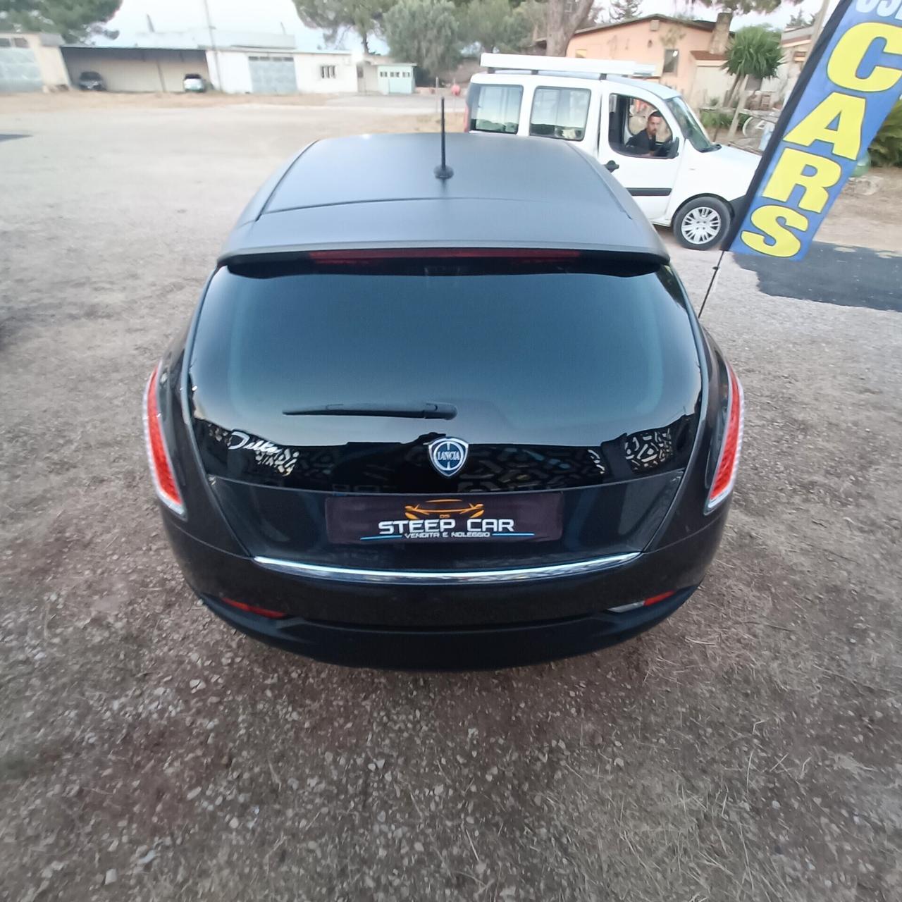 Lancia Delta 1.9 Twinturbo 190cv