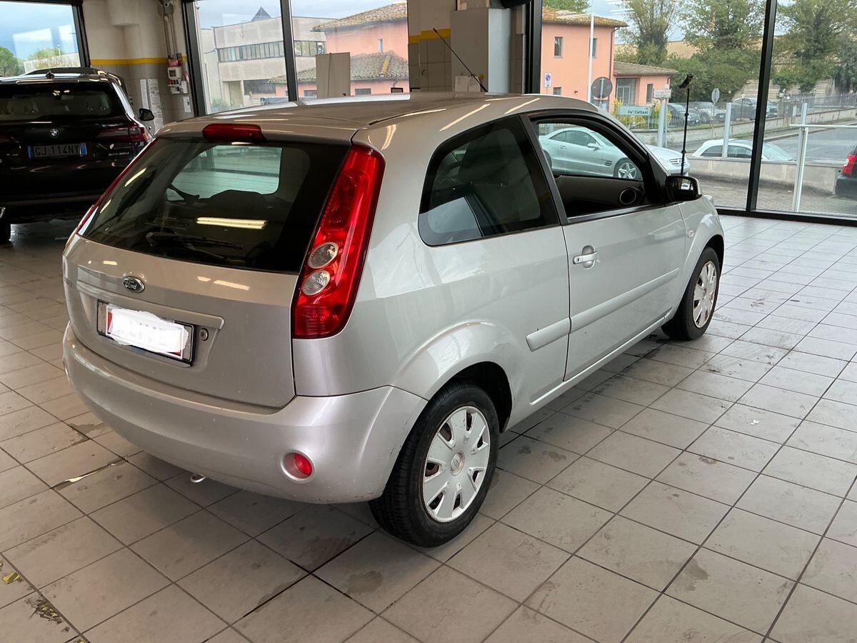 Ford Fiesta 1.2 16V 3p. Clever