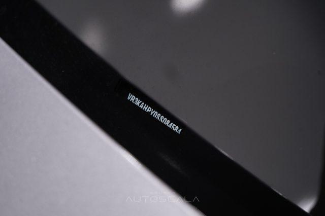 PEUGEOT 3008 Hybrid 145cv e-DCS6 Allure