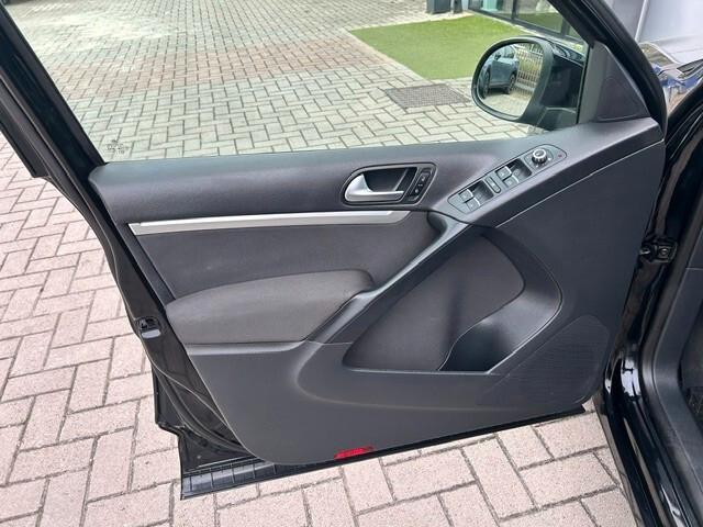 Volkswagen Tiguan 2.0 TDI 140 CV 4MOTION Sport & Style