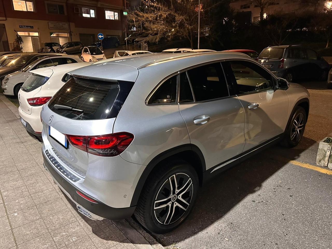 Mercedes-benz GLA 200 d Automatic Sport Plus
