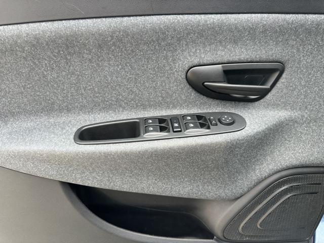 LANCIA Ypsilon 1.0 FireFly 5 porte S&S Hybrid Silver Plus