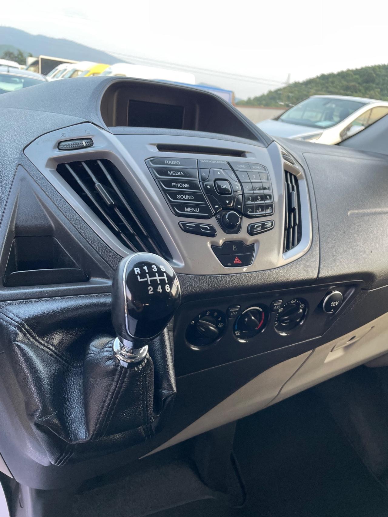 FORD TRANSIT CUSTOM 310 TITANIUM 9 POSTI 1Proprietario Euro6B