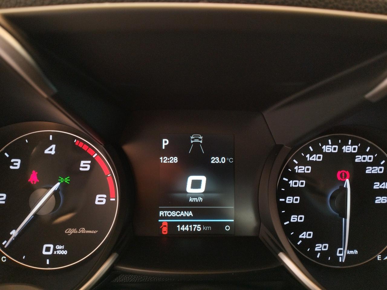 Alfa Romeo Giulia 2.2 Turbodiesel 180 CV AT8 Super