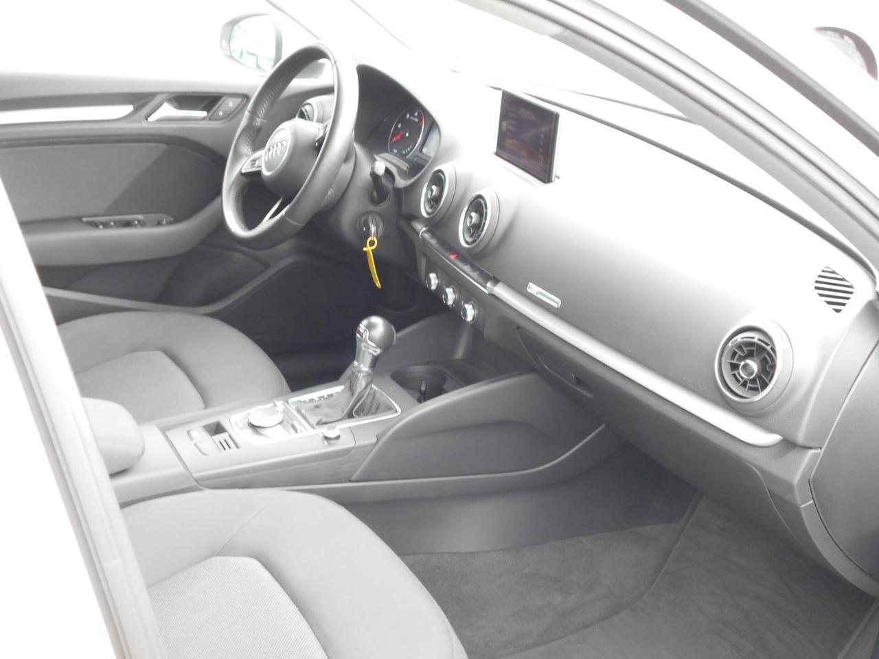 Audi A3 1.6 TDI 116 CV S tronic Sport