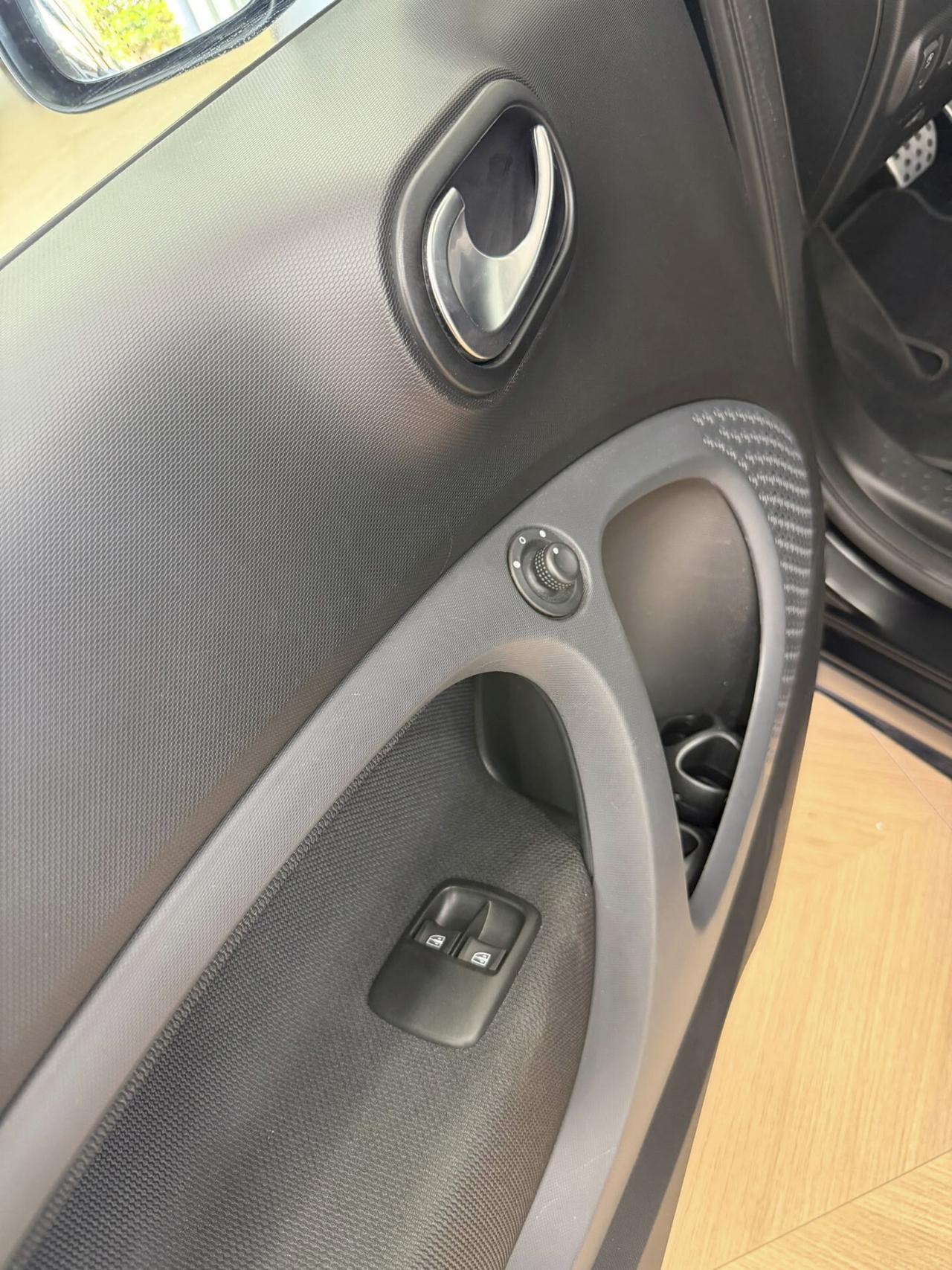Smart ForTwo 90 0.9 Turbo twinamic BRABUS Style PUREBLACK