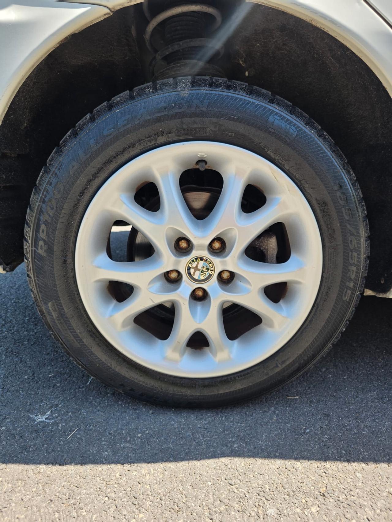 Alfa Romeo 147 1.9 JTD (120) 5 porte Progression