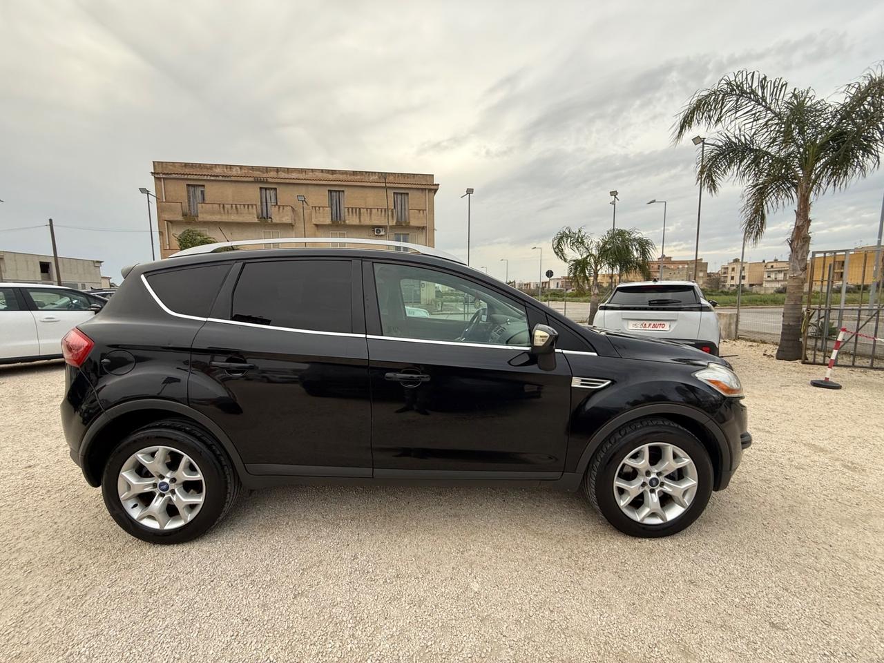 Ford Kuga 2.0 TDCi 140 CV 2WD Titanium DPF