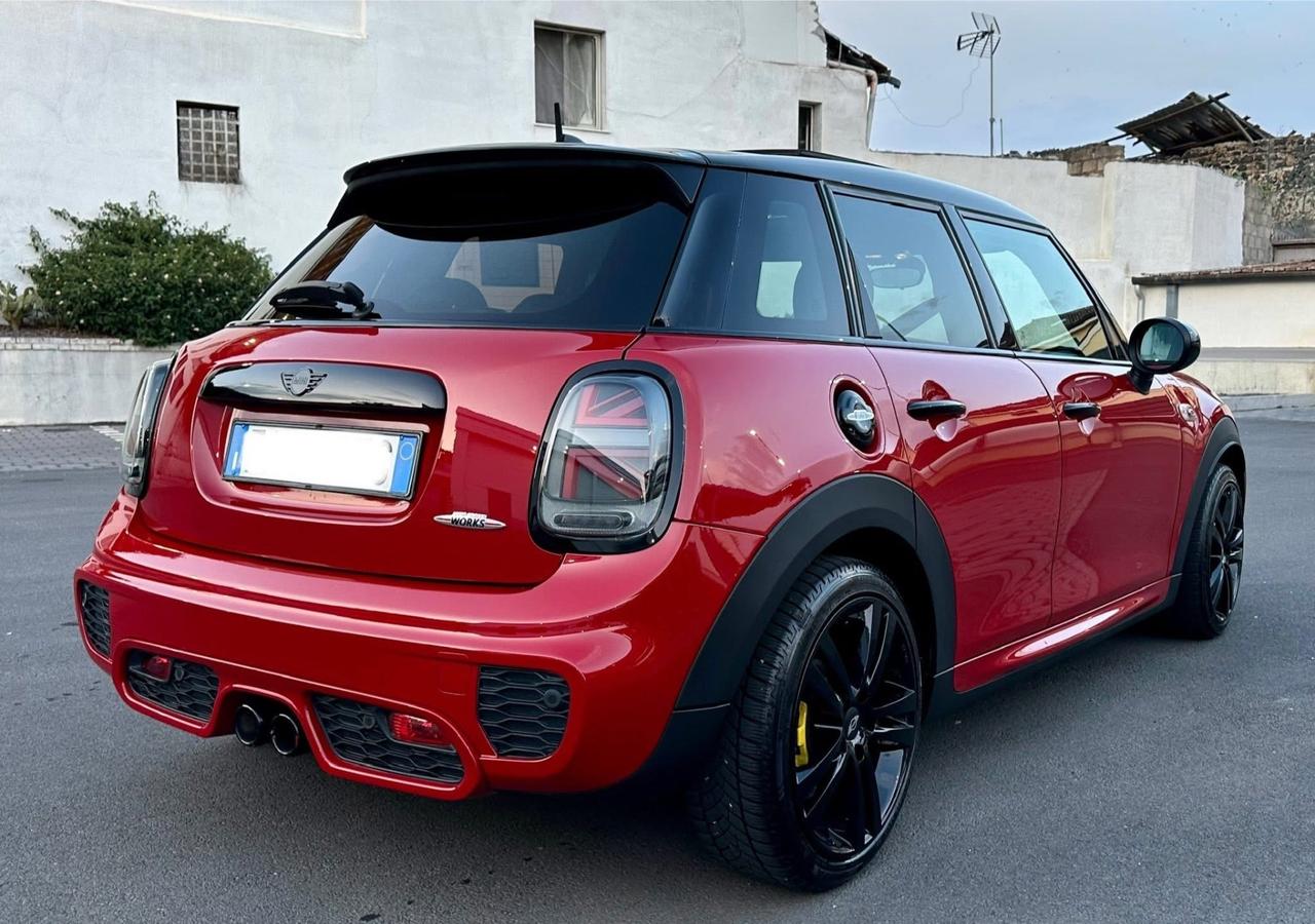 Mini 2.0 Cooper SD Cooper Works hype IPERFULL