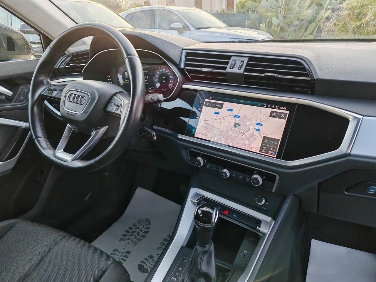 Audi Q3 SPB 35 2.0TDI 150Cv Full optional 2021