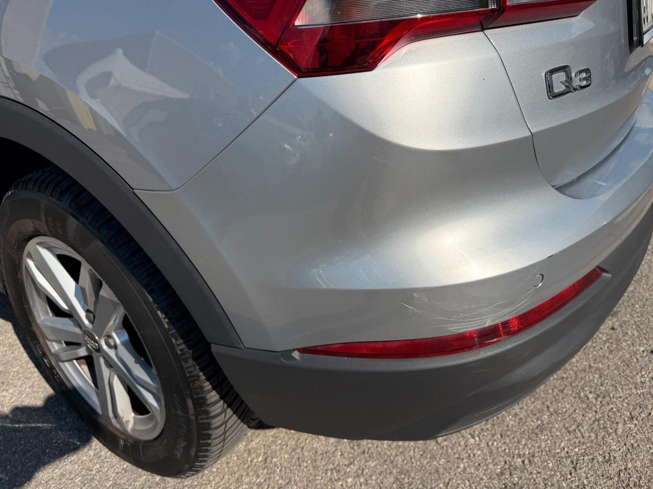 Audi Q3 35 TDI S tronic Business virtual nuovo modello