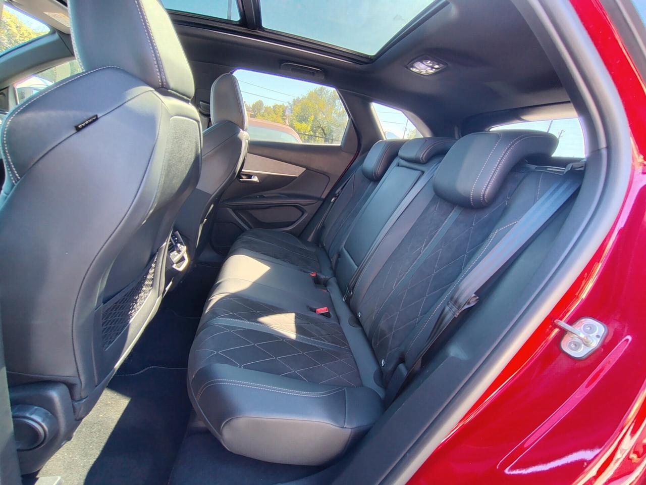 Peugeot 3008 BlueHDi 180 S&S EAT8 GT