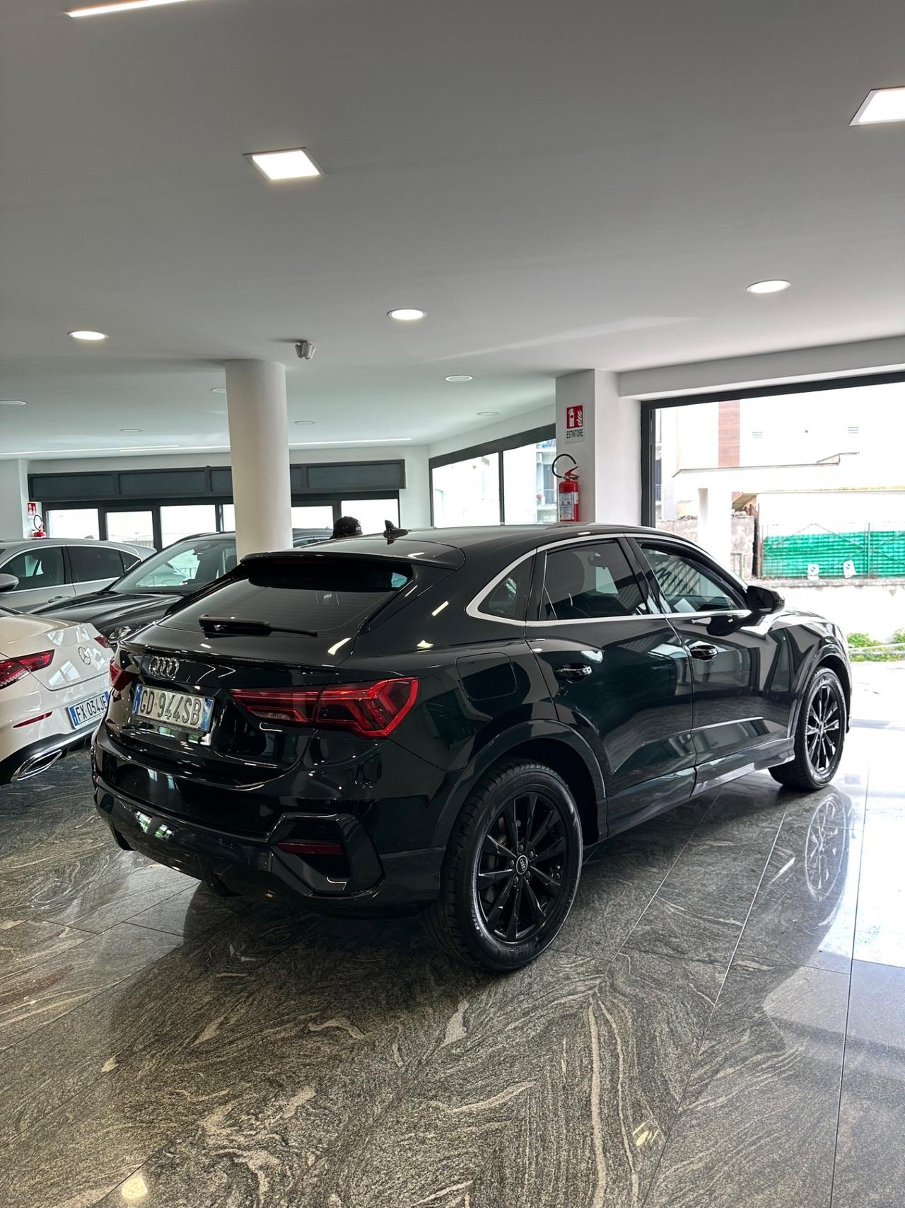 Audi Q3 35 TDI S tronic
