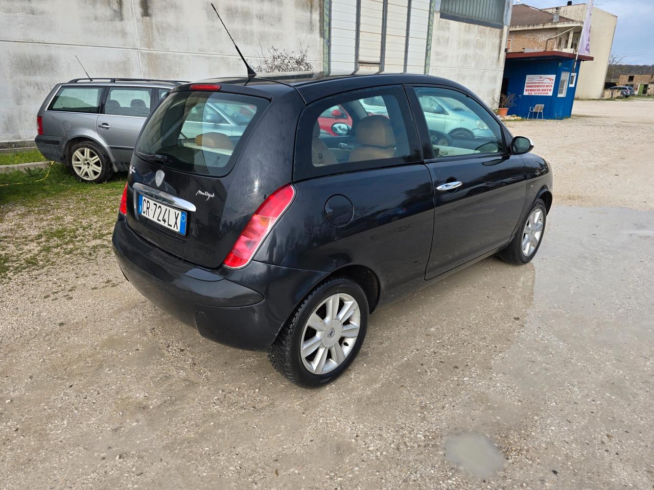 Lancia Ypsilon 1.3 Multijet 16V Platino 55kw