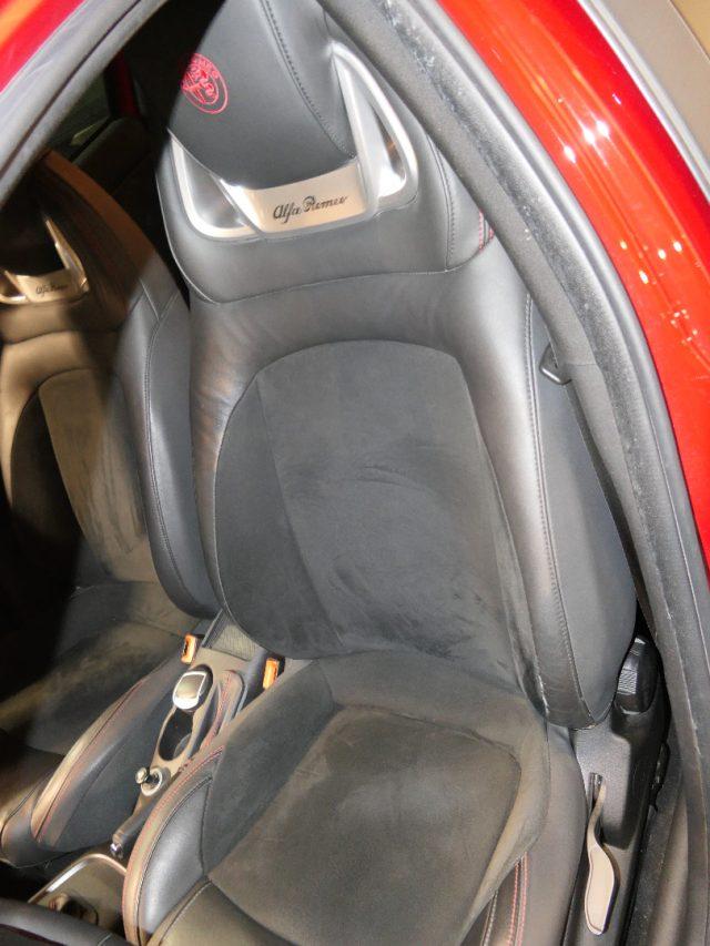 ALFA ROMEO Giulietta 1750 Turbo TCT Veloce