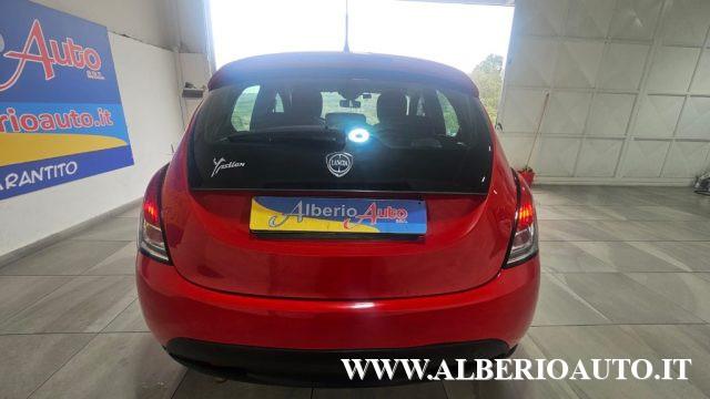 LANCIA Ypsilon 1.2 69 CV 5 porte Gold