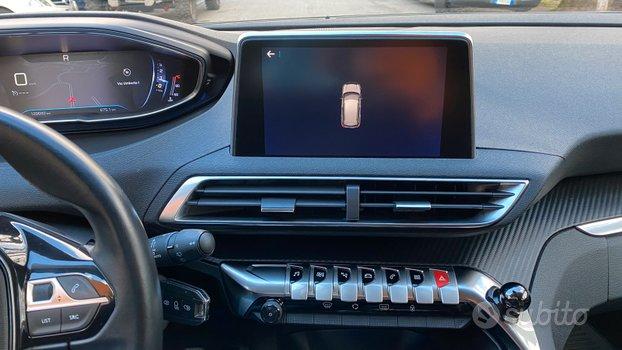 PEUGEOT 3008 1.6 HDI 120cv Aut