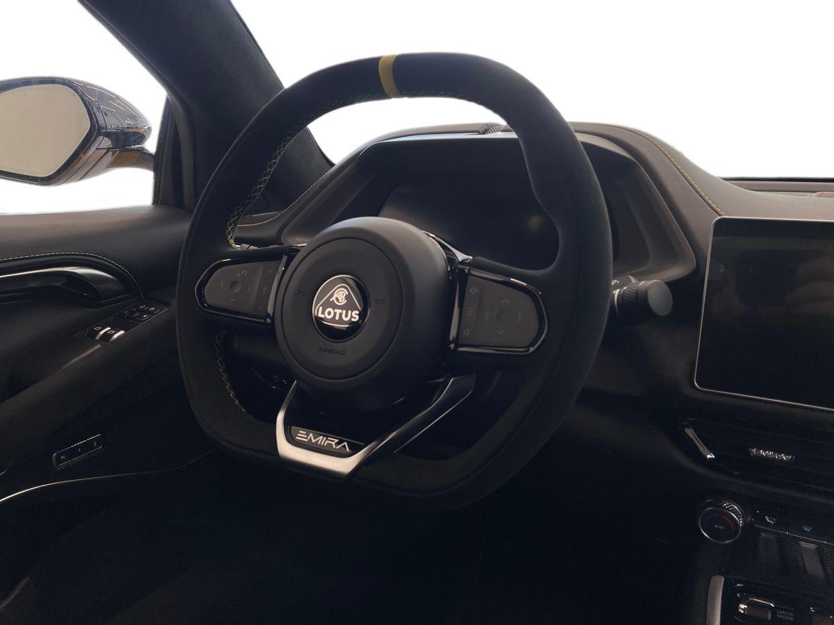 LOTUS EMIRA V6 SE