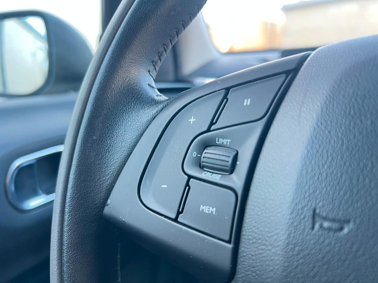 Citroen C4 Cactus BlueHDi 100 S&S ETG6 Shine