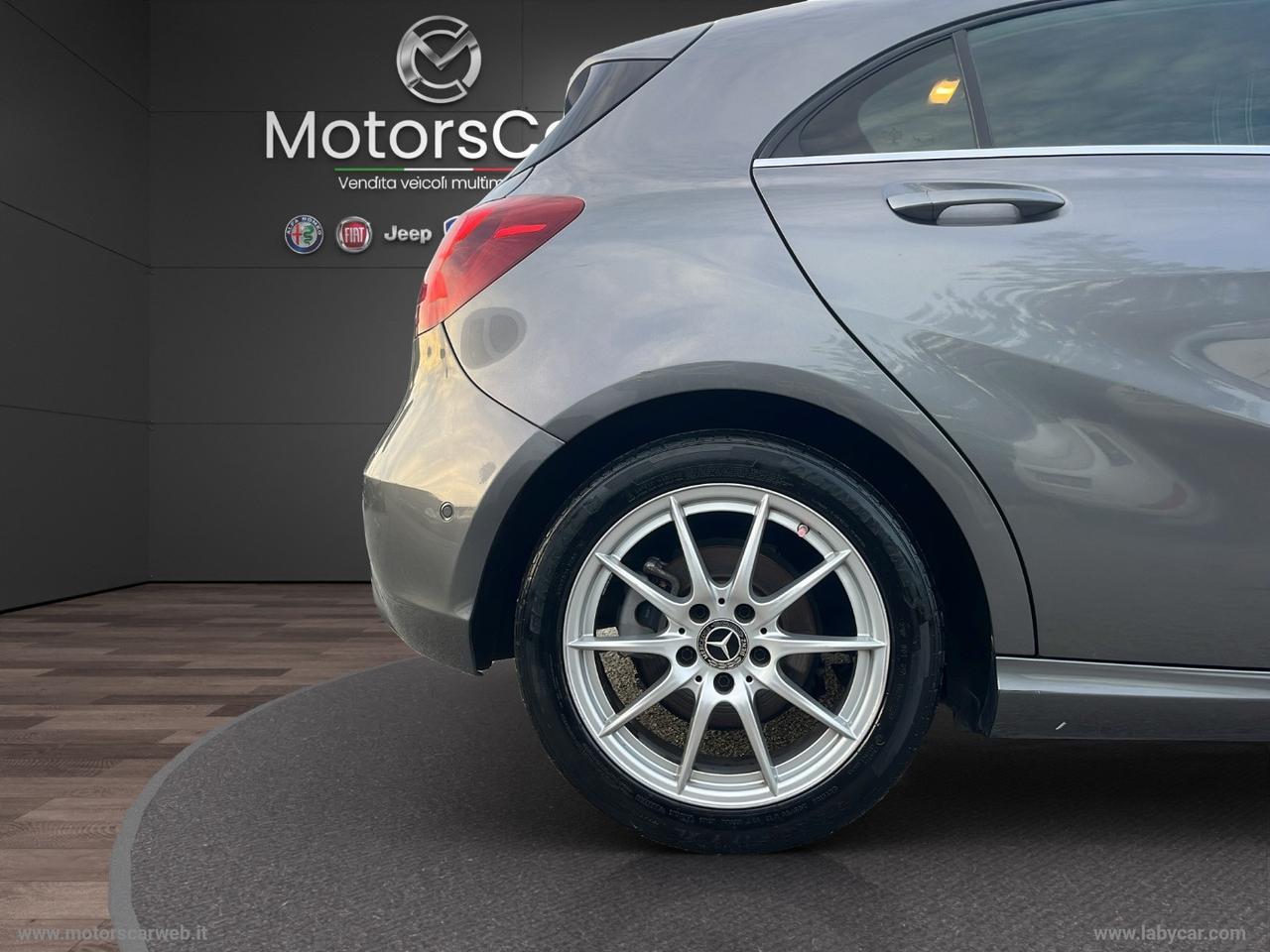 MERCEDES-BENZ A 180 Sport